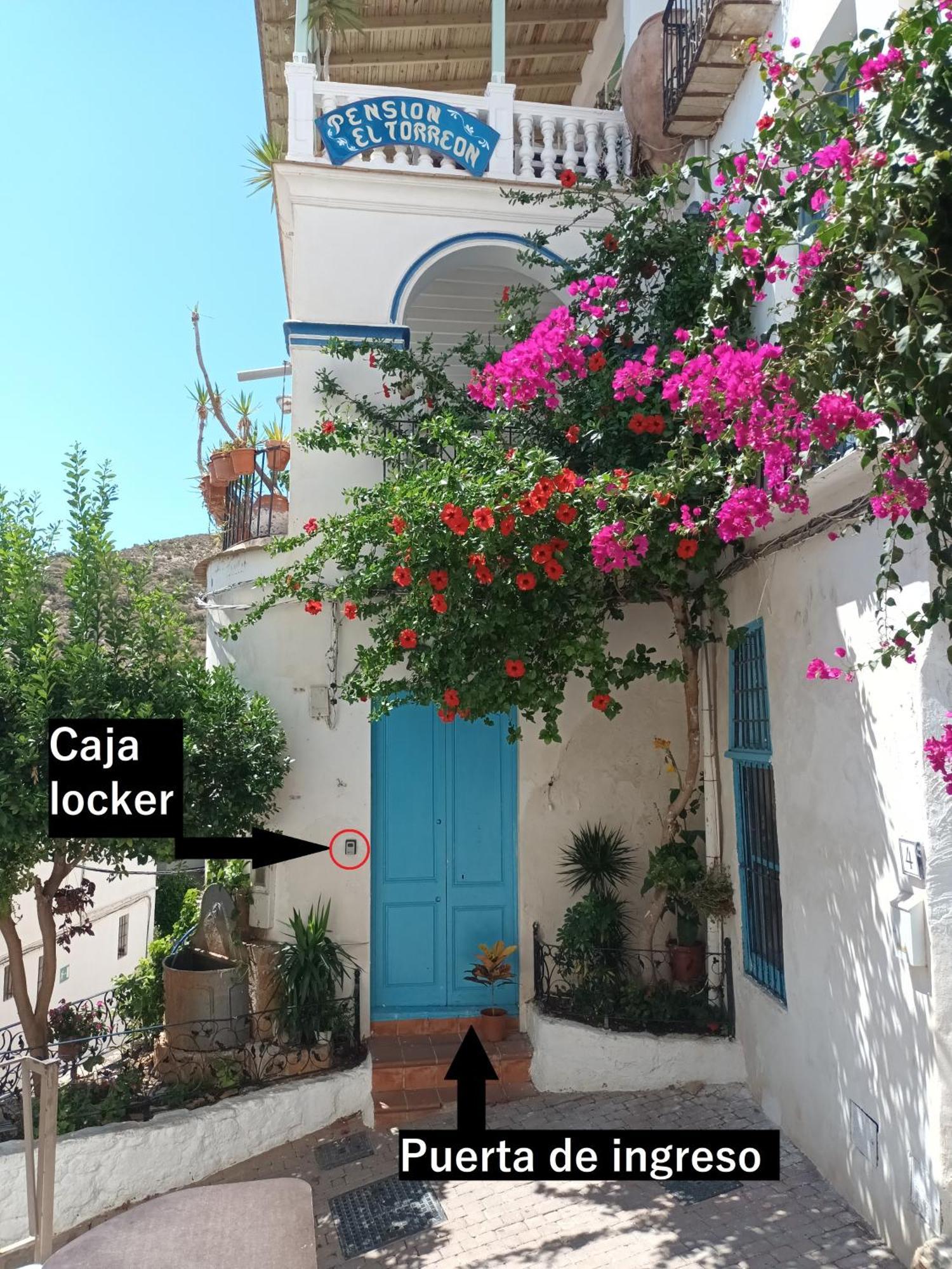 Pension El Torreon Мохакар Экстерьер фото